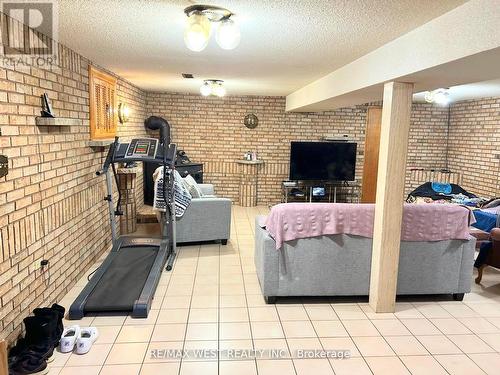 3481 Chipley Crescent, Mississauga, ON -  Photo Showing Other Room