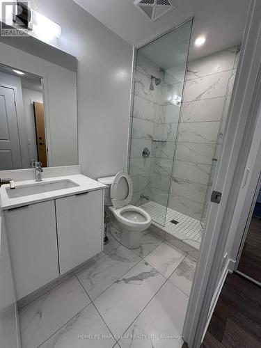 1201W - 202 Burnhamthorpe Road E, Mississauga, ON - Indoor Photo Showing Bathroom