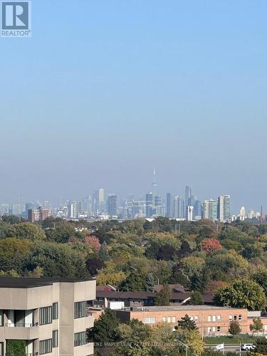 1201W - 202 Burnhamthorpe Road E, Mississauga, ON - Outdoor With View