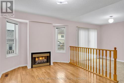 32 Elm Court, Kawartha Lakes (Lindsay), ON - Indoor With Fireplace