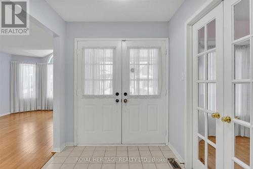 32 Elm Court, Kawartha Lakes (Lindsay), ON - Indoor Photo Showing Other Room