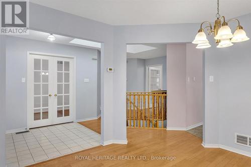 32 Elm Court, Kawartha Lakes (Lindsay), ON - Indoor Photo Showing Other Room