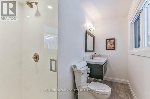 113 Hunt Club Drive, London, ON - Indoor Photo Showing Bathroom