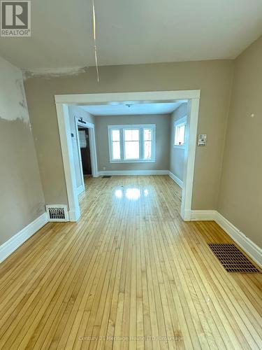 4869 Second Avenue, Niagara Falls (211 - Cherrywood), ON - Indoor Photo Showing Other Room