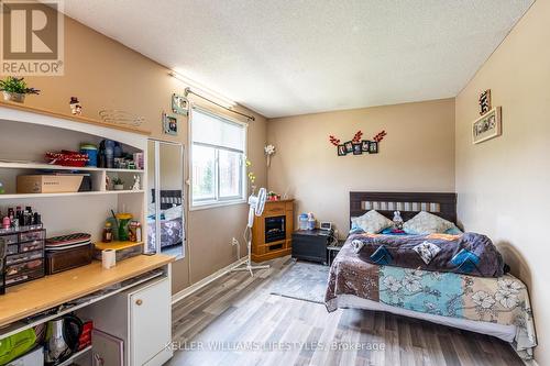 32 - 190 Fleming Drive, London, ON - Indoor Photo Showing Bedroom