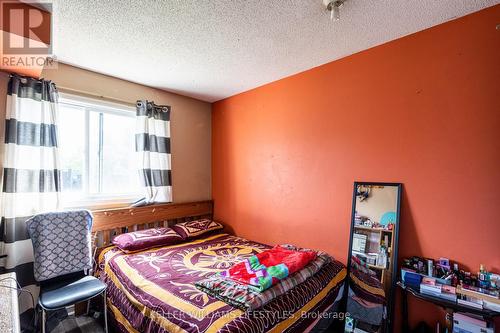 32 - 190 Fleming Drive, London, ON - Indoor Photo Showing Bedroom