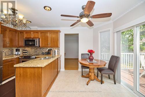 24 Bascary Crescent, St. Catharines (462 - Rykert/Vansickle), ON - Indoor Photo Showing Kitchen With Double Sink