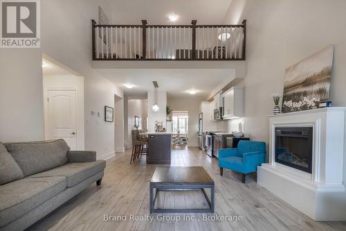 315 Telford Trail, Georgian Bluffs, ON - Indoor Photo Showing Living Room With Fireplace