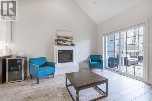 315 Telford Trail, Georgian Bluffs, ON - Indoor Photo Showing Living Room With Fireplace