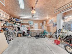 Garage - 