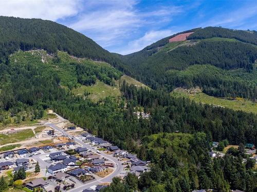 493 Mountain View Dr, Lake Cowichan, BC 