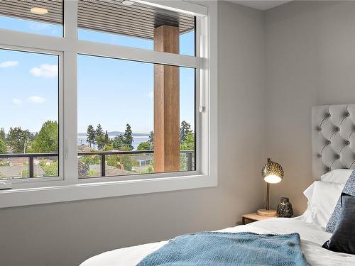 201-2520 Hackett Cres, Central Saanich, BC - Indoor Photo Showing Bedroom