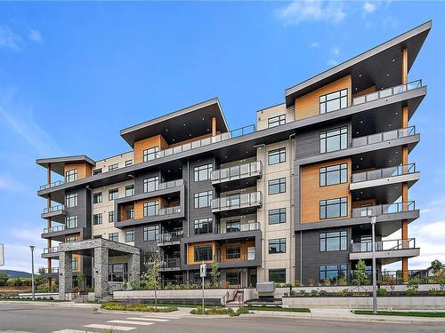 201-2520 Hackett Cres, Central Saanich, BC - Outdoor With Facade