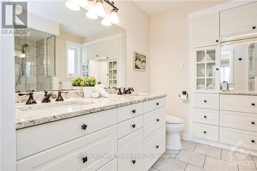 365 Echo Drive, Ottawa, ON - Indoor Photo Showing Bathroom