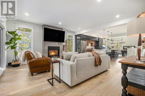 101 Brookberry Crescent, North Grenville, ON - Indoor Photo Showing Living Room With Fireplace