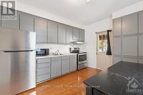 495 St Patrick Street, Ottawa, ON - Indoor Photo Showing Kitchen