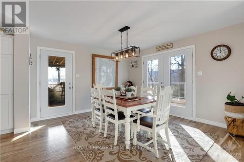 237 Kennedy Road, Greater Madawaska, ON - Indoor Photo Showing Dining Room