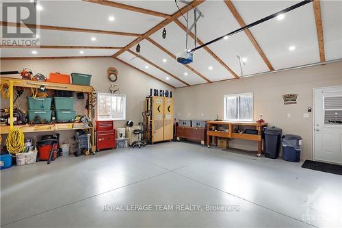 237 Kennedy Road, Greater Madawaska, ON - Indoor Photo Showing Garage