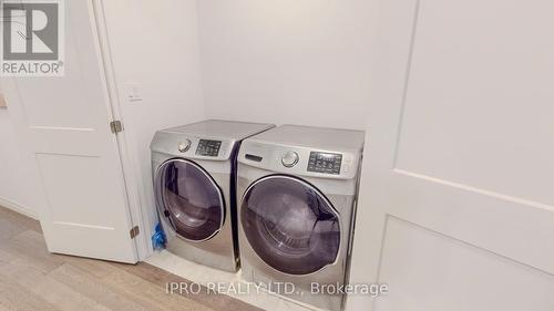 49 - 30 Times Square Boulevard, Hamilton, ON - Indoor Photo Showing Laundry Room