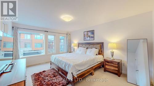 49 - 30 Times Square Boulevard, Hamilton, ON - Indoor Photo Showing Bedroom