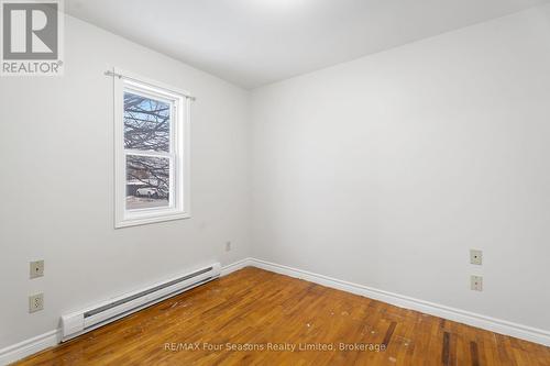 196 Erie Street W, Collingwood, ON - Indoor Photo Showing Other Room