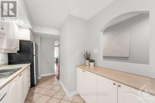 393 Mackay Street, Ottawa, ON - Indoor Photo Showing Kitchen