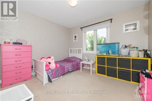 108 Sophie Lane, Merrickville-Wolford, ON - Indoor Photo Showing Bedroom