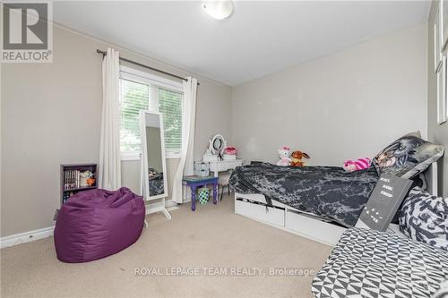 108 Sophie Lane, Merrickville-Wolford, ON - Indoor Photo Showing Bedroom