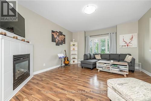 108 Sophie Lane, Merrickville-Wolford, ON - Indoor Photo Showing Living Room With Fireplace