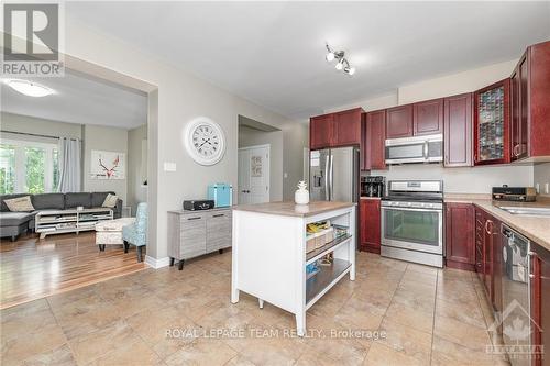 108 Sophie Lane, Merrickville-Wolford, ON - Indoor Photo Showing Kitchen With Stainless Steel Kitchen With Double Sink