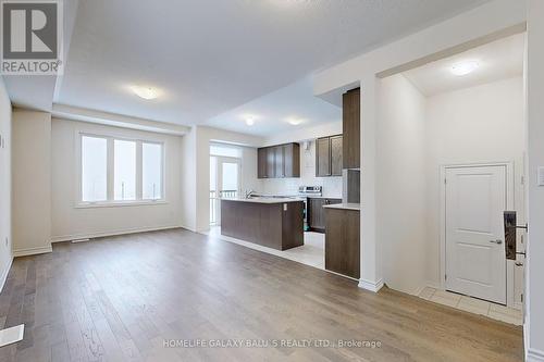 2915 Nakina Street E, Pickering, ON - Indoor Photo Showing Kitchen