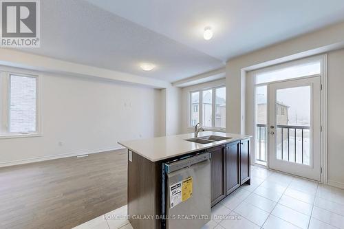 2915 Nakina Street E, Pickering, ON - Indoor Photo Showing Kitchen With Double Sink