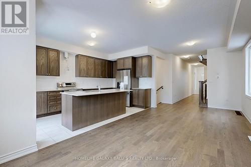 2915 Nakina Street E, Pickering, ON - Indoor Photo Showing Kitchen