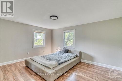 295 King Street, Mississippi Mills, ON - Indoor Photo Showing Bedroom