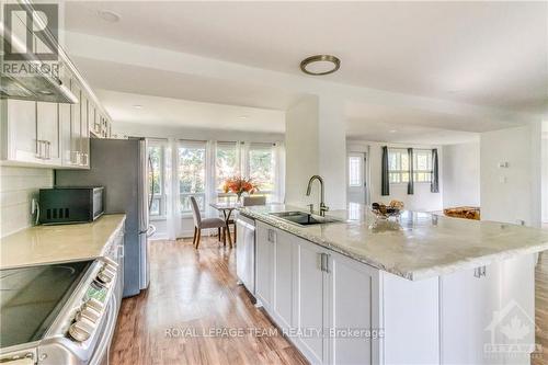 295 King Street, Mississippi Mills, ON - Indoor Photo Showing Kitchen With Double Sink