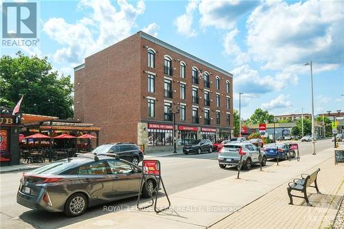 305 - 6 Grove Avenue, Ottawa, ON - Outdoor