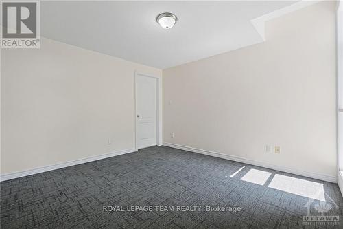 305 - 6 Grove Avenue, Ottawa, ON - Indoor Photo Showing Other Room