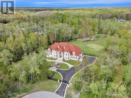 1413 Blackhorse Court, Ottawa, ON - Outdoor With View