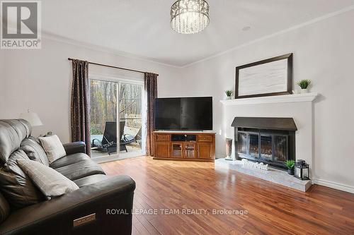 1901 Montereau Avenue, Ottawa, ON - Indoor Photo Showing Living Room With Fireplace