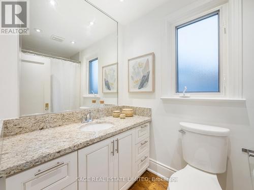 43 Lankin Boulevard, Toronto, ON - Indoor Photo Showing Bathroom