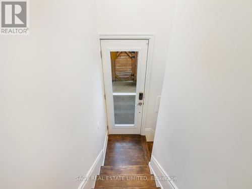 43 Lankin Boulevard, Toronto, ON - Indoor Photo Showing Other Room