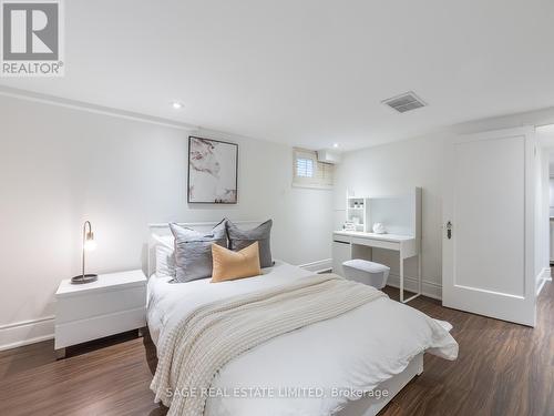 43 Lankin Boulevard, Toronto, ON - Indoor Photo Showing Bedroom