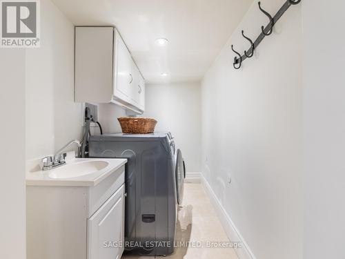 43 Lankin Boulevard, Toronto, ON - Indoor Photo Showing Laundry Room