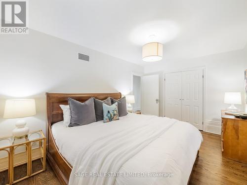 43 Lankin Boulevard, Toronto, ON - Indoor Photo Showing Bedroom