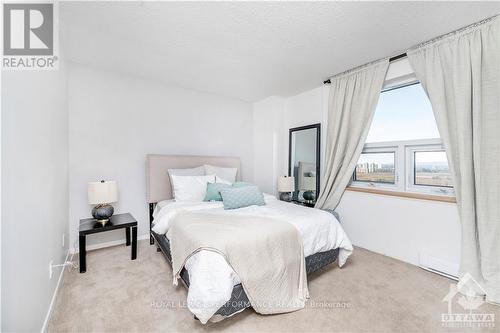 2109 - 900 Dynes Road, Ottawa, ON - Indoor Photo Showing Bedroom