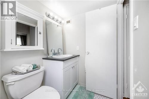 2109 - 900 Dynes Road, Ottawa, ON - Indoor Photo Showing Bathroom