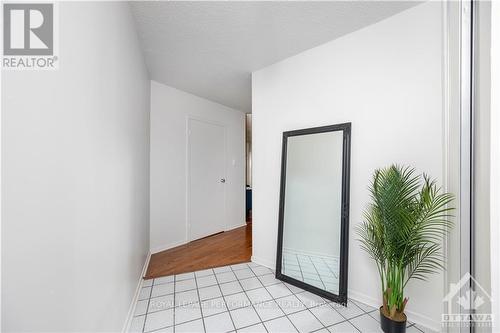 2109 - 900 Dynes Road, Ottawa, ON - Indoor Photo Showing Other Room