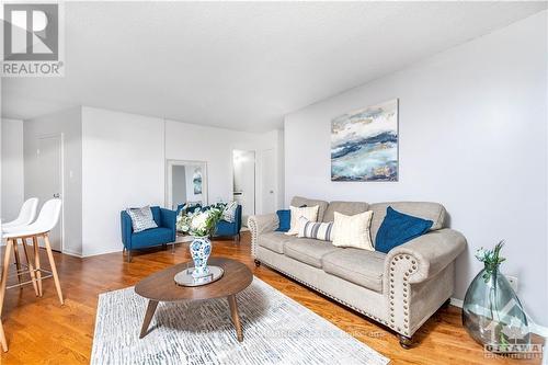 2109 - 900 Dynes Road, Ottawa, ON - Indoor Photo Showing Living Room