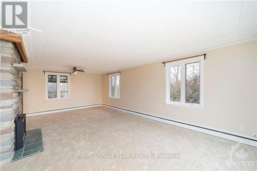 1080 Perth Road, Beckwith, ON - Indoor Photo Showing Other Room