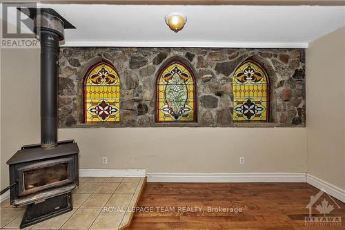 1134 O'Grady Street, Ottawa, ON - Indoor Photo Showing Other Room